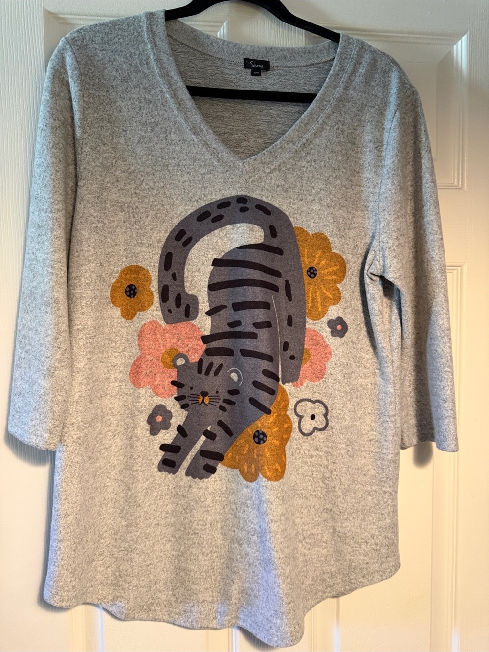 SHANA Women’s 3/4 Sleeve Soft Gray Unique Kitty Cat V-Neck Tunic Poly Blend